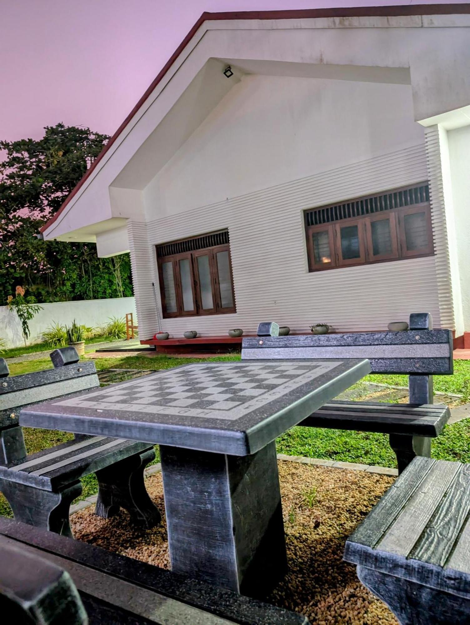 Costels Weligama Hostel Luaran gambar