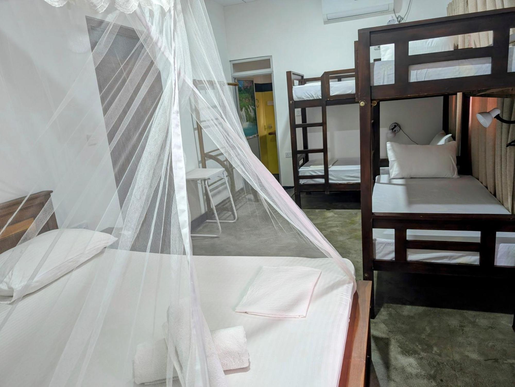 Costels Weligama Hostel Bilik gambar